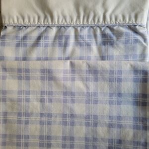 Vintage Standard Pillowcase Set (2  pieces) White & Lavender Square Print